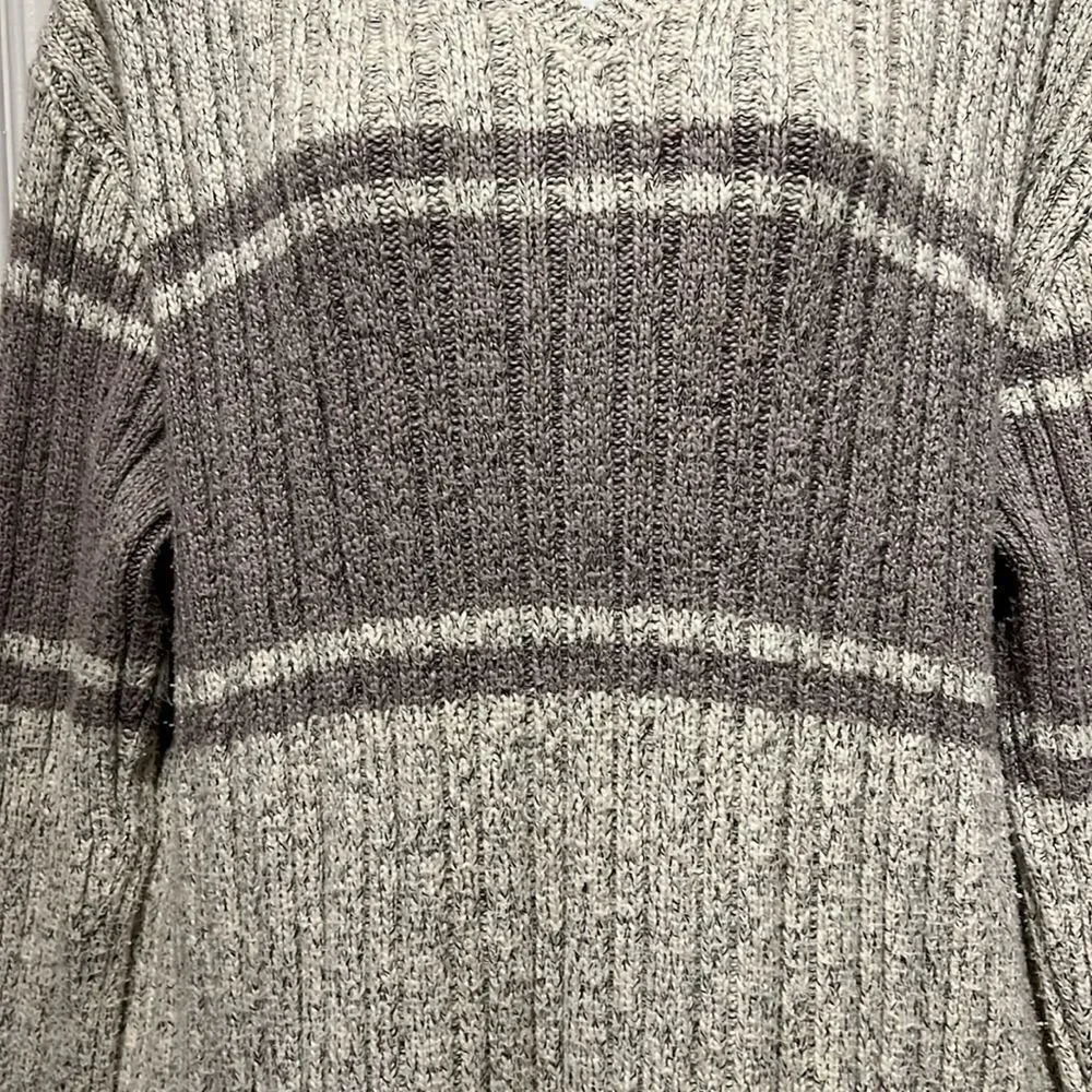 Roots Cream/Taupe Cotton V-Neck Long‎ Sleeve Sweater Size M - Picture 3 of 9